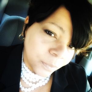 Meet your Posher, Sheena